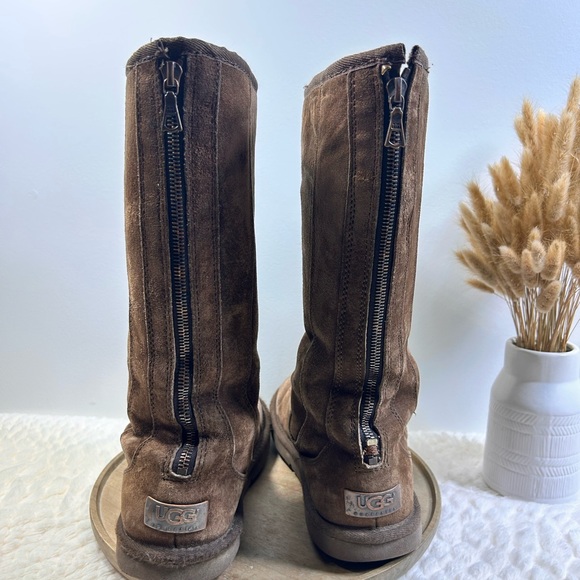UGG Shoes - UGG Knightsbridge Brown Suede Shearling Women Size 8 Tall Back Zip Boots